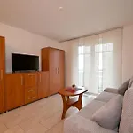 ゲストハウス Waldschloesschen Und Spezialitaetenrestaurant