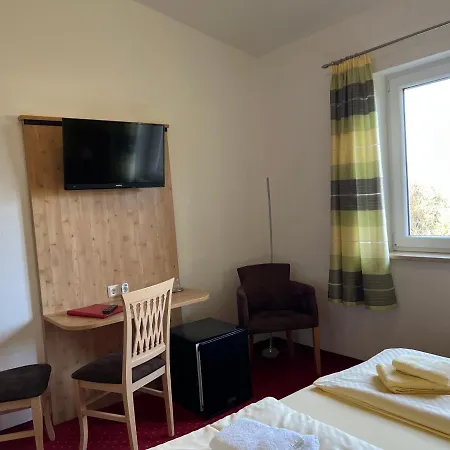 Gasthof Gaststaette & Waldschloesschen Oberhof (Thuringia)