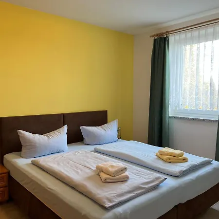 Гостевой дом Waldschloesschen Und Spezialitaetenrestaurant