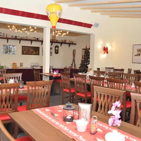 Gaststaette & Waldschloesschen Oberhof (Thuringia)