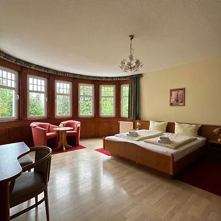 Waldschloesschen Und Spezialitaetenrestaurant 3* Оберхоф