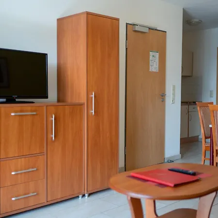 Waldschloesschen Und Spezialitaetenrestaurant Гостевой дом