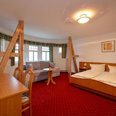 Waldschloesschen 3*