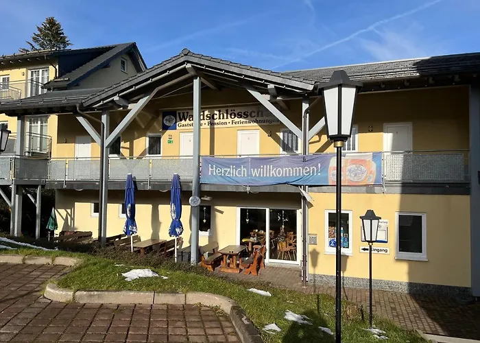 Konukevi Waldschloesschen Und Spezialitaetenrestaurant