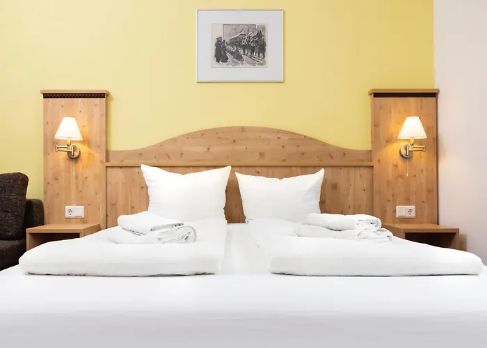 Waldschloesschen Und Spezialitaetenrestaurant Konukevi Oberhof (Thuringia)