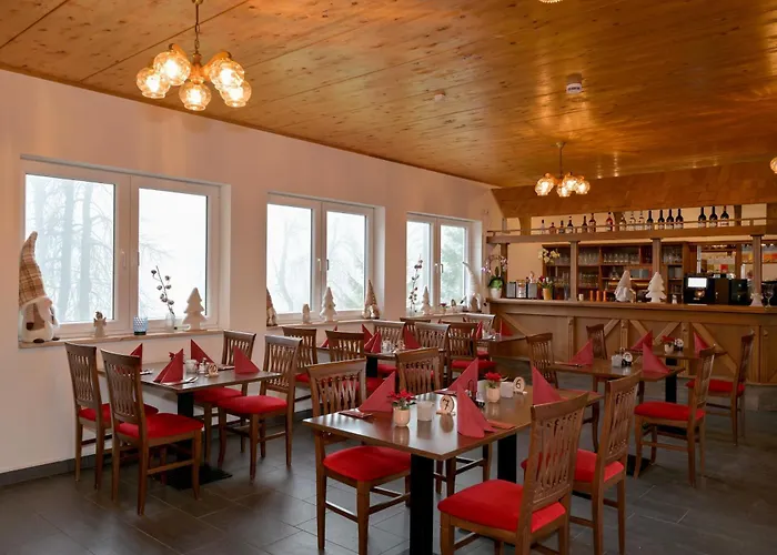 Waldschloesschen Und Spezialitaetenrestaurant Konukevi 3*
