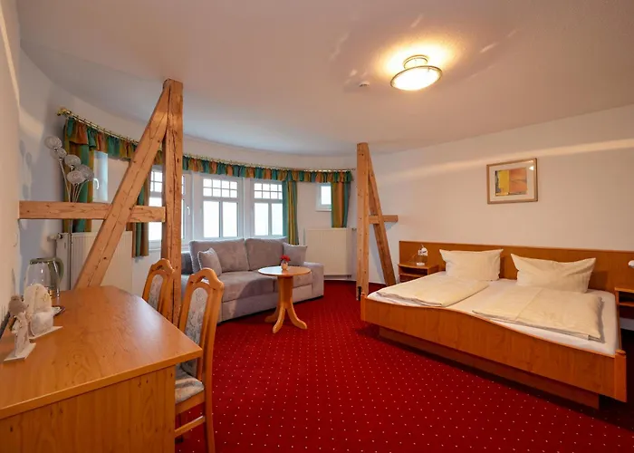 Waldschloesschen Und Spezialitaetenrestaurant 3*